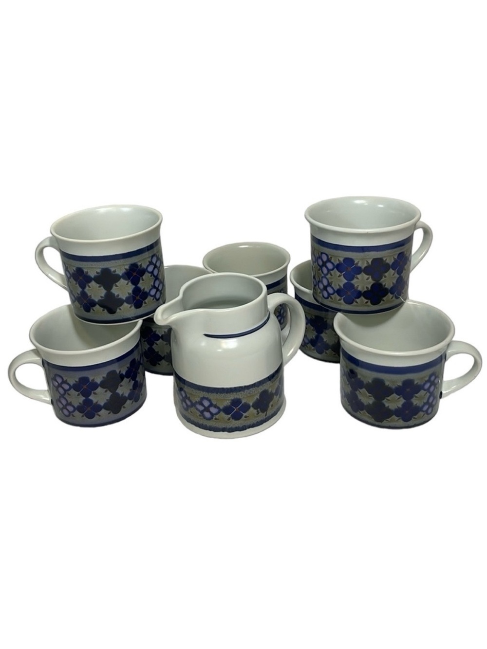 1973 Royal Doulton Tangier 7 Cups + 1 Cream Pitcher